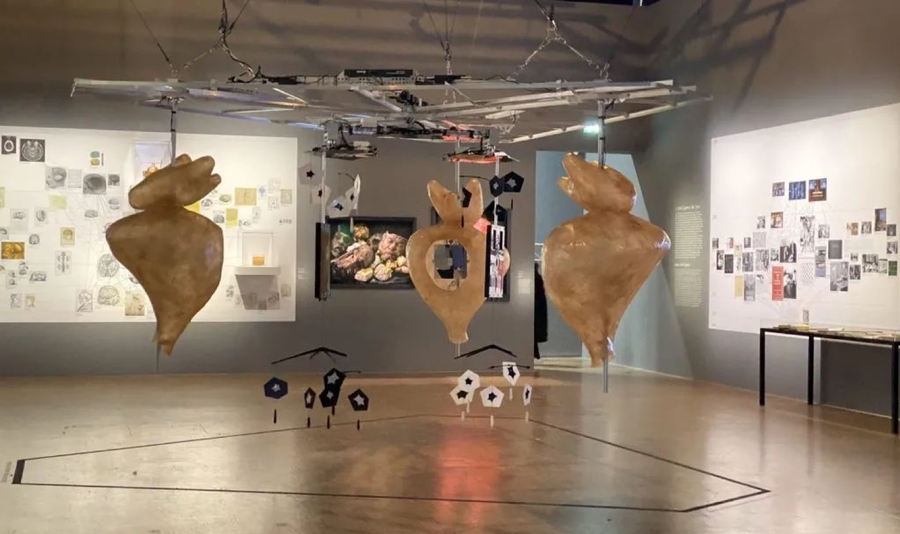 A picture containing indoor, floor, ceiling
Description automatically generated