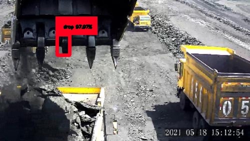 A picture containing text, ground, outdoor, street
Description automatically generated